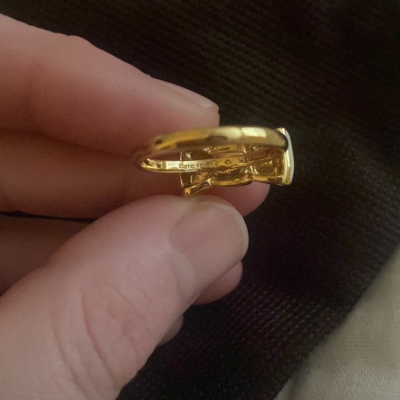 Kate Spade bow ring - Picture 3 of 3